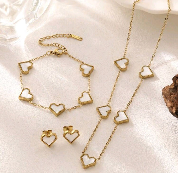 4pcs Luxury Stainless Steel Heart-Shaped Jewelry Set Including Bracelet, Necklace & Earrings