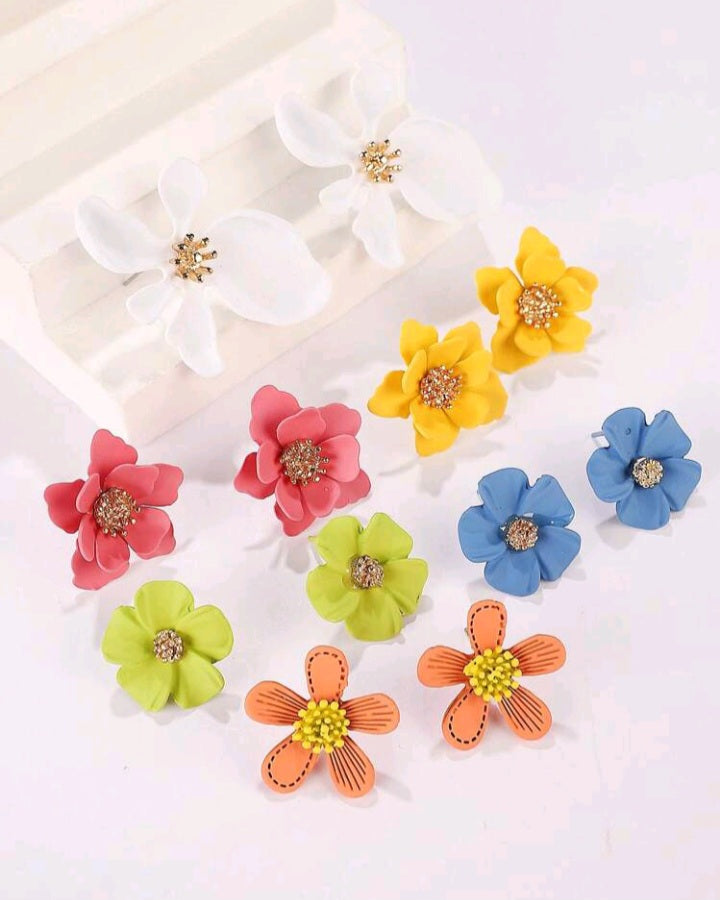 Women accessories $25 each pair