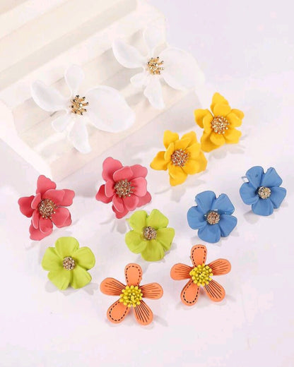 Women accessories $25 each pair